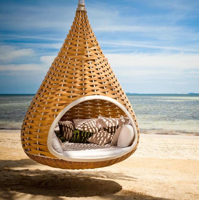 Dedon Outdoor Nestrest Standing Lounger